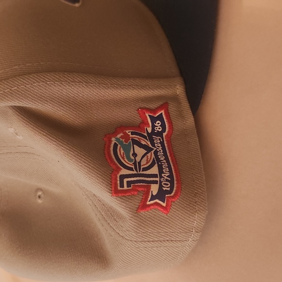 New Era- Blue Jays cap - Picture 3 of 5